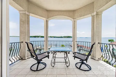 Balcony off guest suite