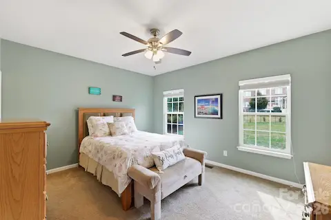 Guest bedroom on the main