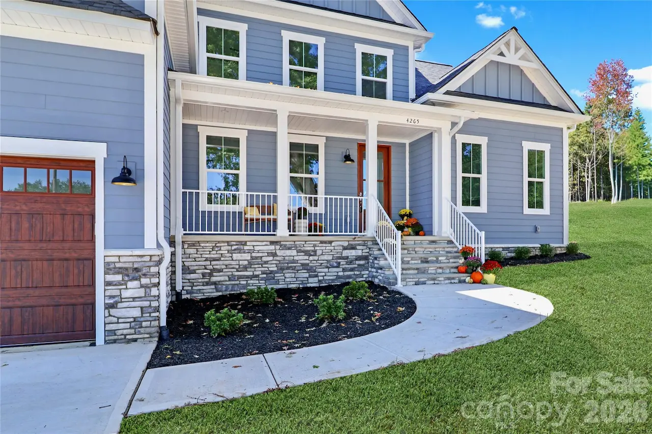 4265 Candlewood Drive, Sherrills Ford, NC