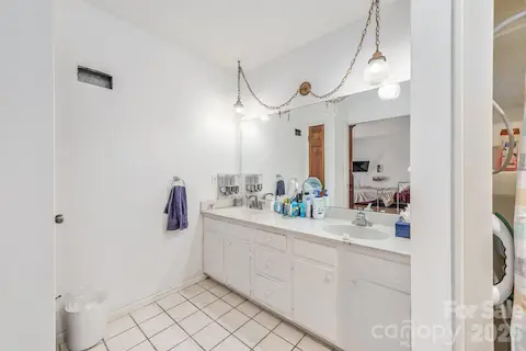 Back full bath