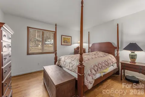 Front bedroom