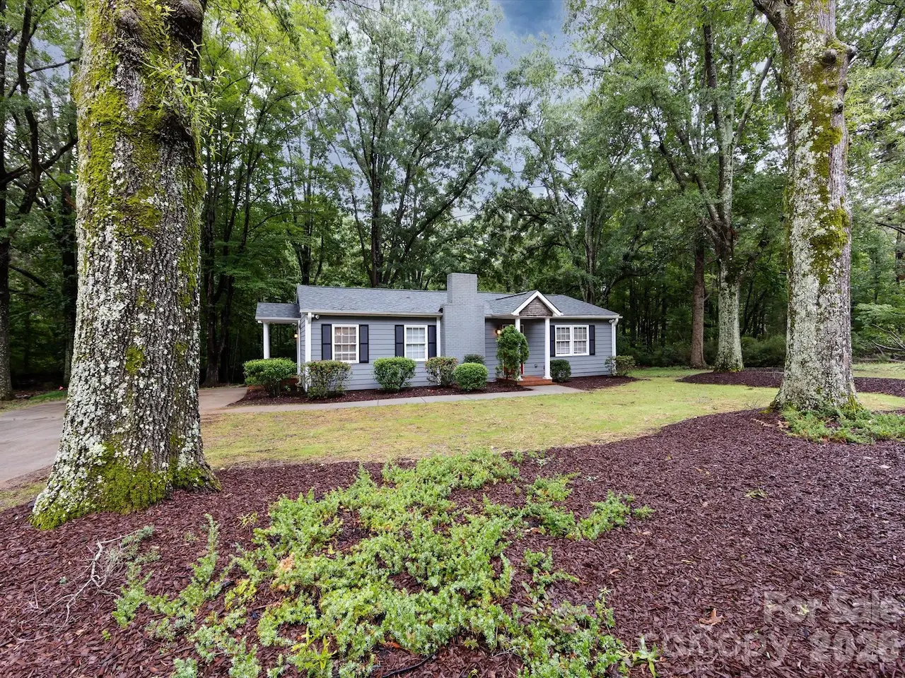 3109 Forest Lawn Drive, Matthews, NC