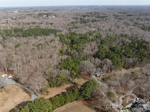 Gorgeous acreage in the heart of Weddington