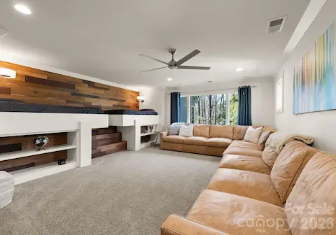 Upstairs Bunkroom & Media Room