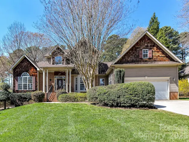 2597 Penngate Drive, Sherrills Ford, NC