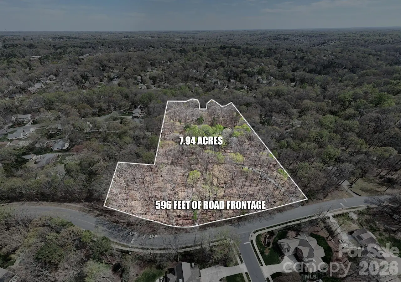 801 Reverdy Lane, Matthews, NC