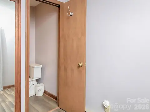 2nd living quarters bath