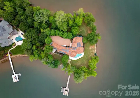 1.44 acres on Secluded Point Lot