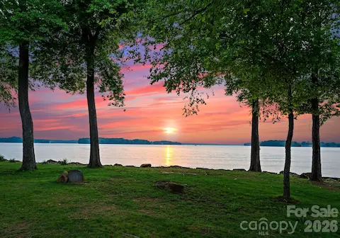 "Sunset Point"