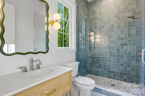 Full Bathroom in Pool House