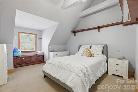 Upstairs bedroom