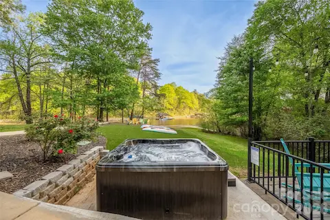 hot tub