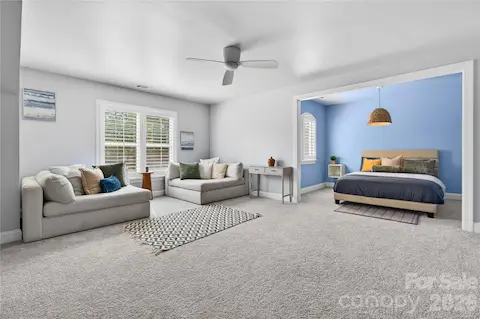 2nd bedroom