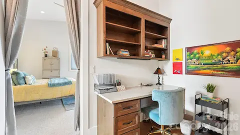 Each Primary Suite has Office Nook