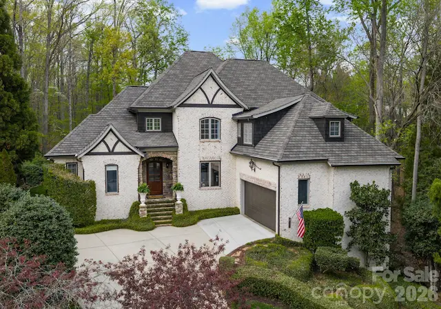 1514 Elmsford Lane, Matthews, NC