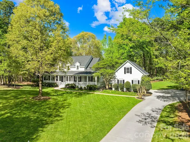 8830 Bluestone Bay Court, Sherrills Ford, NC
