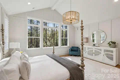 Oversized windows that pours in natural light