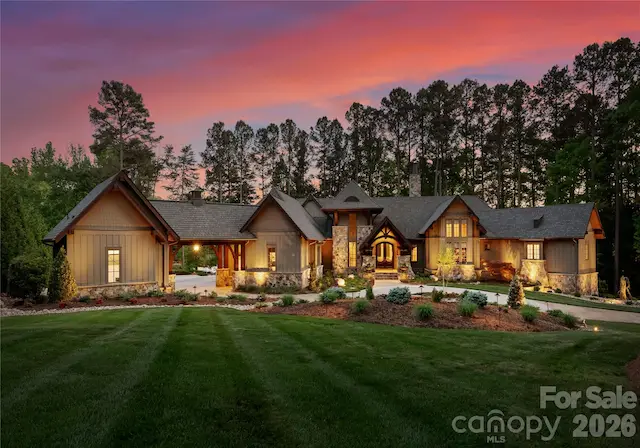 171 White Horse Drive, Mooresville, NC