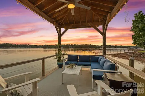 Multiple outdoor seating options for gathering