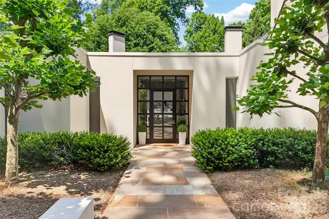 606 Ardrey Circle, Davidson, NC