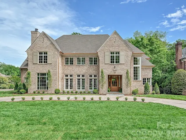 3701 Pelham Lane, Charlotte, NC