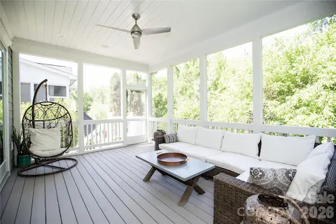Screened Porch - Main Level
