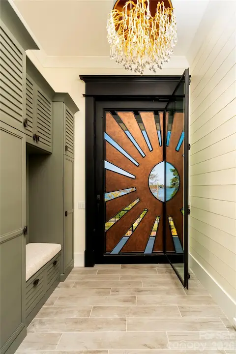 UPPER LEVEL FOYER ENTRANCE