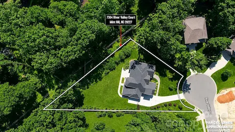 Beautiful lot that offers privacy