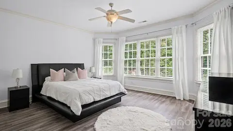 2nd master bedroom