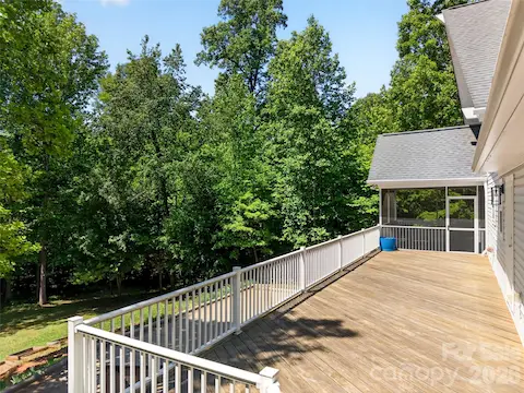 Huge back deck
