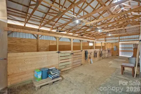 4 interior barn stalls.