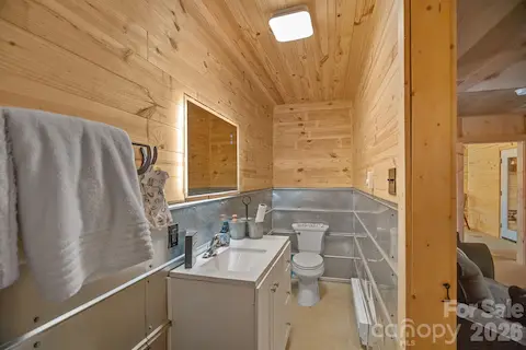 Barn suite bathroom with shower.