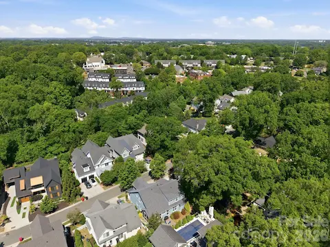 Just a couple blocks to Downtown Davidson