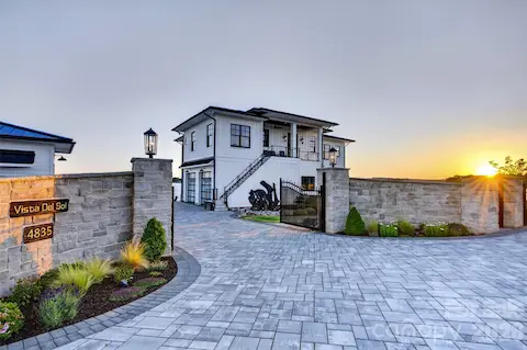 GRAND GATED ENTRANCE WELCOMING YOU HOME