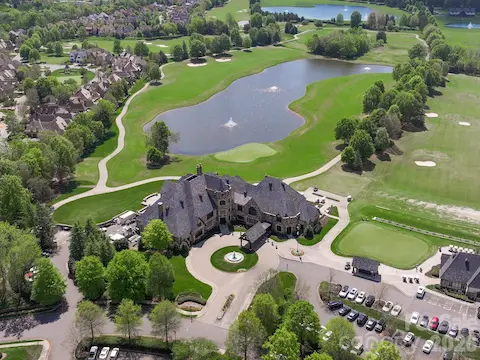 Longview Clubhouse!