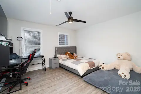 Secondary Bedroom