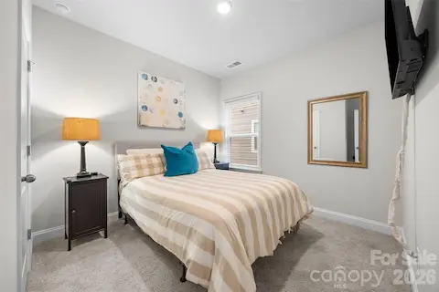 Guest Bedroom #1