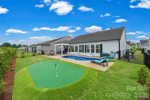 Your Outdoor Oasis