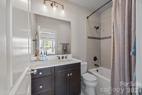 Bedroom #2 private bath