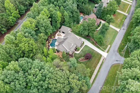 Privacy of owning double lots