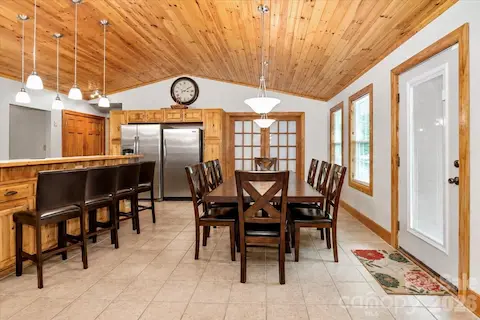 Breakfast area  main level