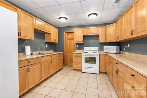 kitchen basement
