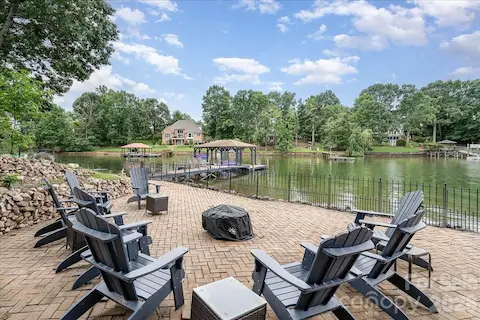Firepit area