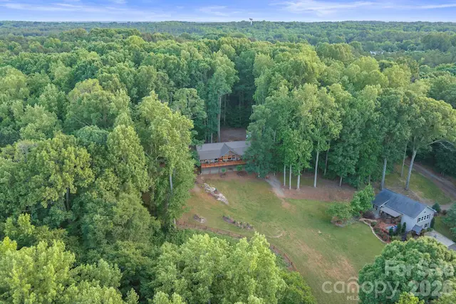 9870 Harvest Lane, Davidson, NC