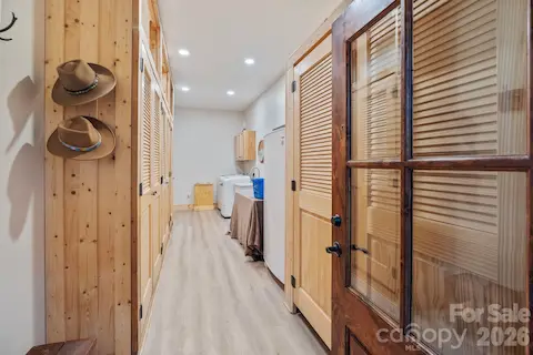 Barndominium utility room