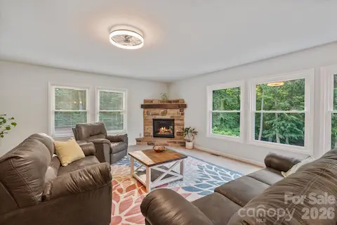 Cottage living room