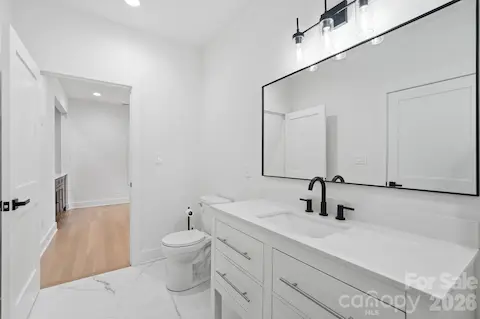 Guest Bath 3
