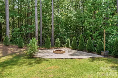 Backyard fire pit