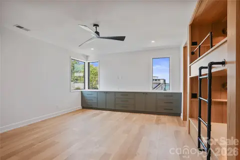 Bunk room