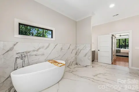 Soak Tub